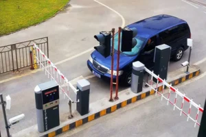Ultra-Thin UHF RFID Antenna in Access Control Management