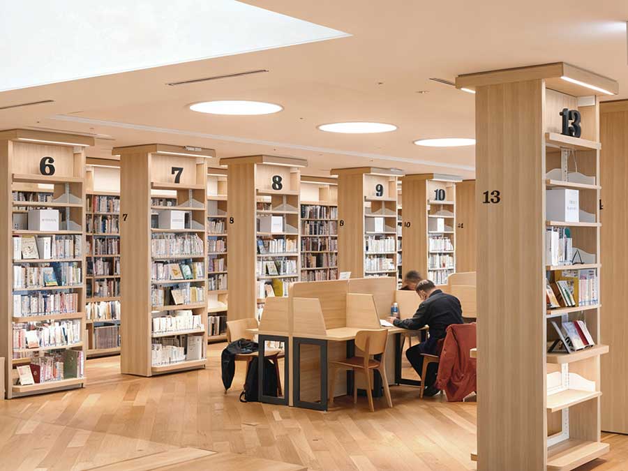 Library & Archive Management using narrow beam antenna