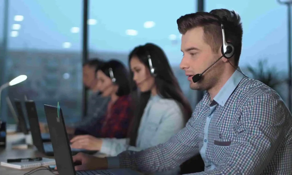 Customer Support & Service